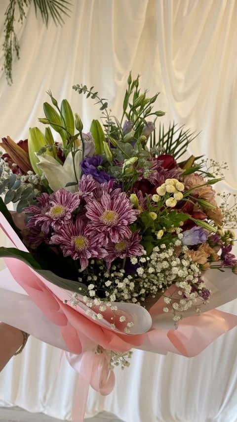 Pembe Gerbera & Mor Statis Karma Buket
