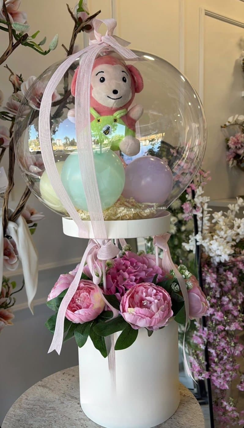 Pembe Baloncuk & Peluş Bebek Tasarımı